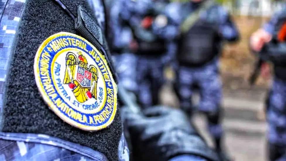Lucian BODE blochează ocuparea a 32 de posturi de director de penitenciare