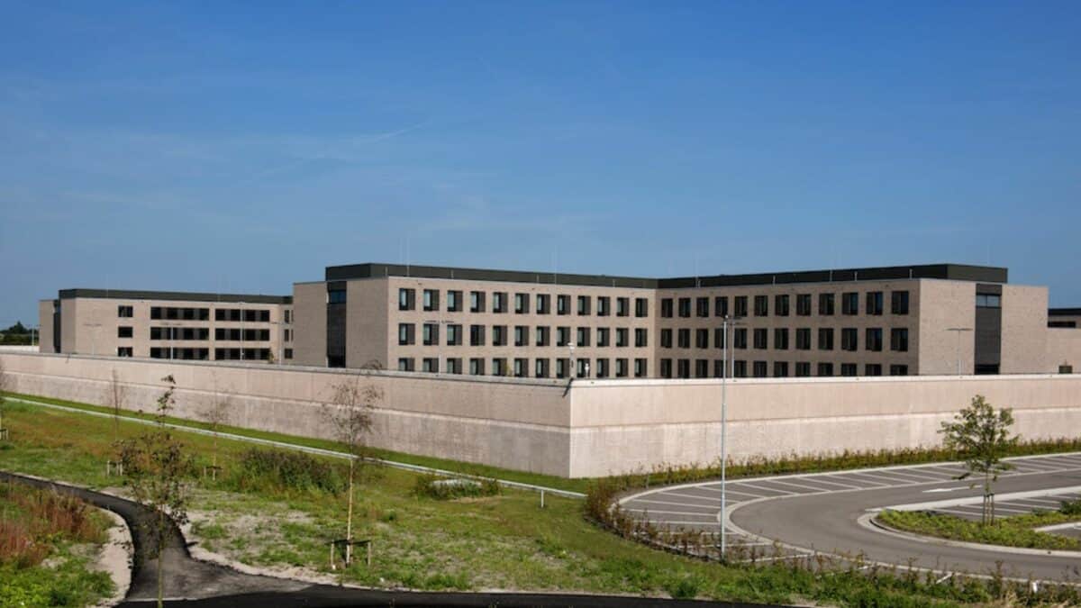 1300 nou depuși în 8 luni. Creșterea este echivalentă cu apariția unui nou penitenciar regional.