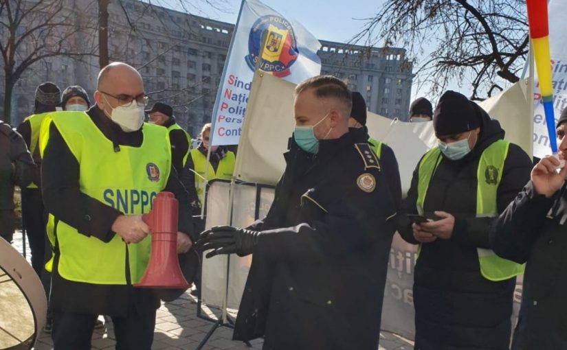 Protestele SNPPC și FSANP vor continua în fața Ministerului Finanțelor