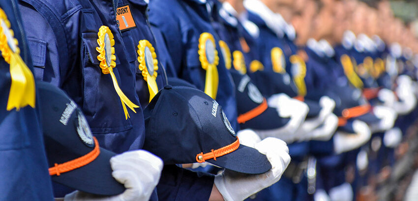 Sindicatele din penitenciare denunță la DIICOT conducerea Academiei de Poliție” A. I. Cuza”, pentru abuz în serviciu și fals intelectual. Sindicaliștii din penitenciare acuză Academia de Poliție de corupție intoxicată, transformată de șefii promovați ”pe pile” într-o pușcărie îndepărtată de România educată a lui Klaus Iohannis.