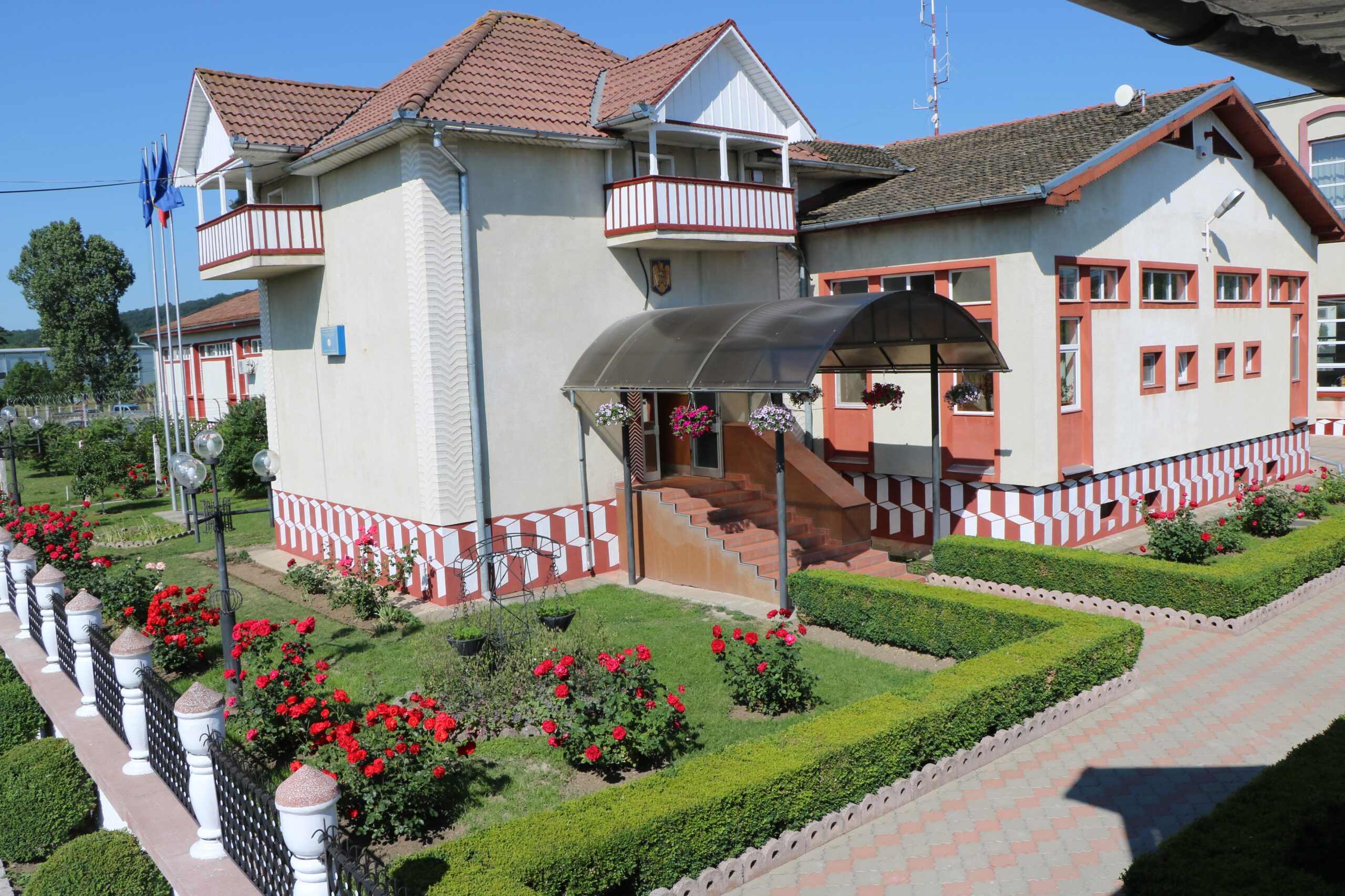 Penitenciarul Bistrița – Realități dure și un exemplu de profesionalism. În haosul ultimilor 4 ani, Bistrița încă rezistă și arată ce înseamnă demnitatea în uniformă.